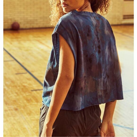 Free People FP movement Inspire Tank top in midnight combo blue large NEW - Picture 6 of 7